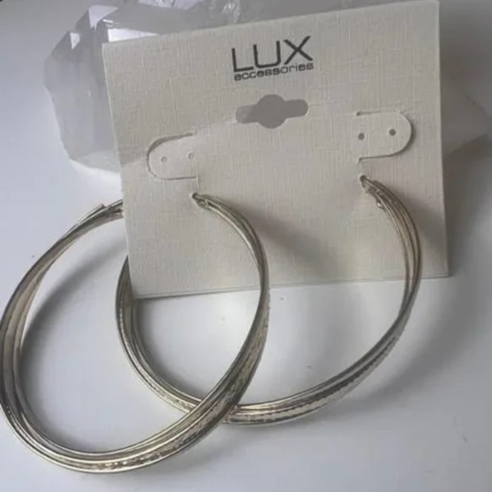 Lux Gold Hoop Earrings